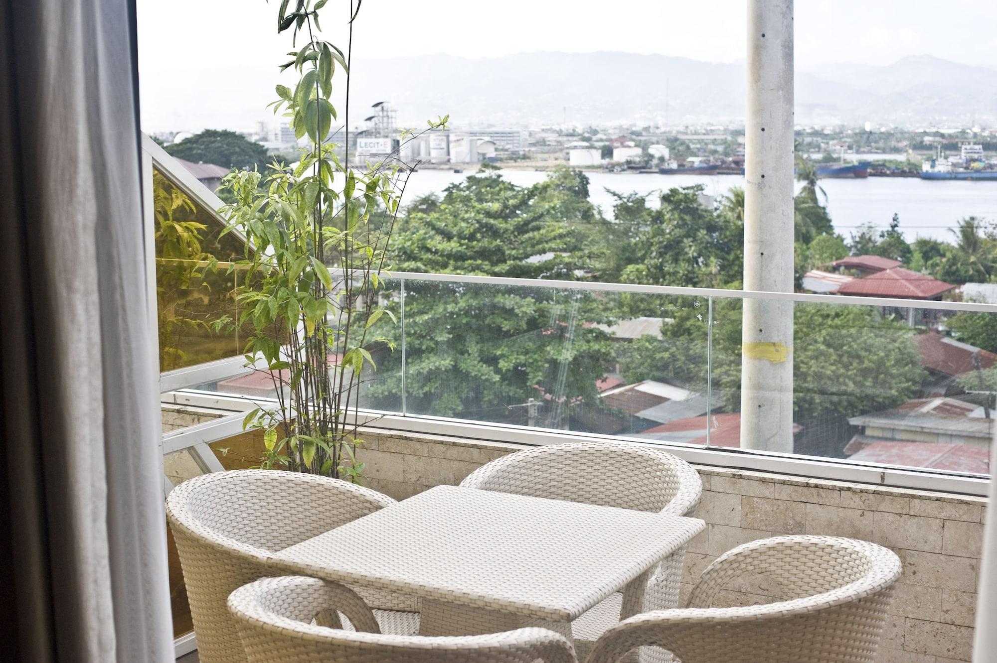 Goldberry Suites And Hotel - Mactan Isla de Mactán Exterior foto